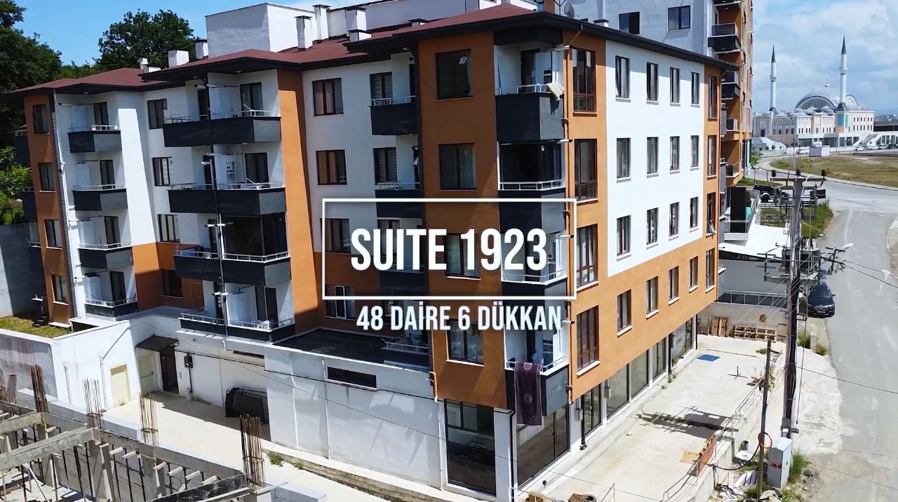 Suite 1923